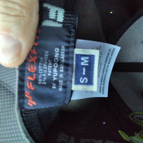 Hurley Cap! - Picture 6 of 7